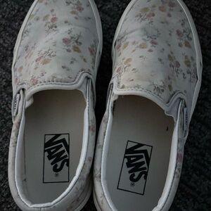 Vans Classic Floral Marshmallow Slip-On Shoes - Cream and Pink